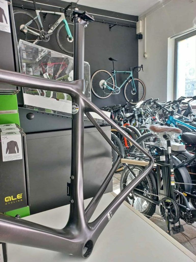 Używany Liv Langma Advanced SL 0 2025 Frameset 2025 Road & Gravel — zdjęcie 11 z 12
