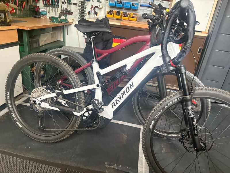 Raymon Custom Shimano Deore XT 2025 MTB d'occasion