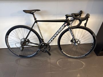 Použité Cannondale Caad Shimano Ultegra 2017 Road & Gravel — obrázek 1 z 3