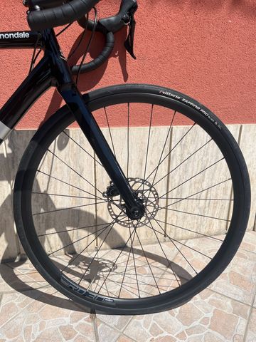 Brugt Cannondale CAAD13 105 – Taglia 54/M – Poco più di 1.000 km 2020 Road & Gravel — billede 8 af 9