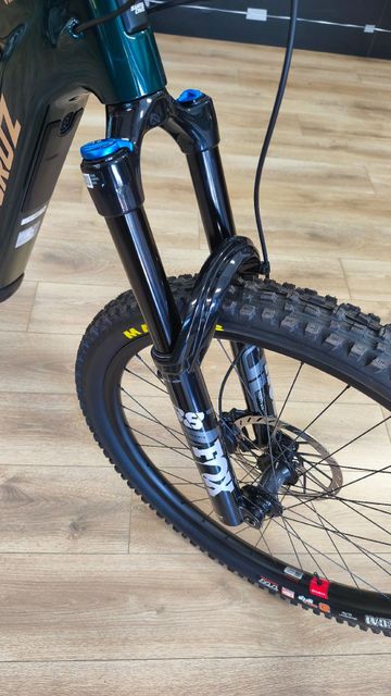 Tweedehands Santa Cruz Vala 90 2026 2026 Mountainbike — afbeelding 3 van 7