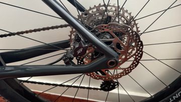 Gebrauchtes CUBE REACTION C:62 PRO 2023 2023 Mountainbike, Hellgrau, 29 — Bild 8 von 11