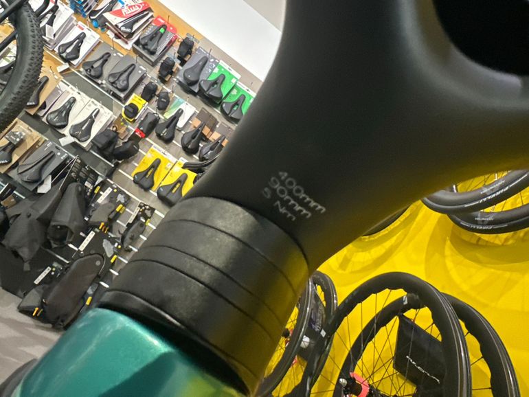 Used Bianchi Oltre RC 2026 2026 Road & Gravel, Green — image 6 of 8