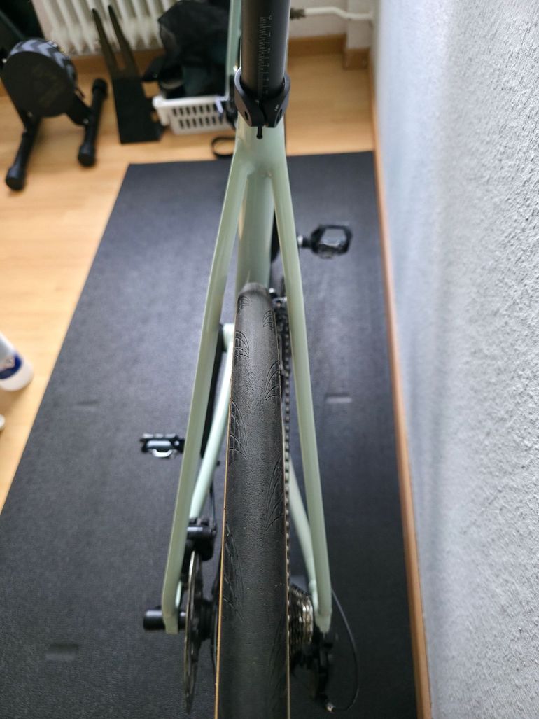 Gebrauchtes Canyon Endurace 7 RAW 2024 2024 Road & Gravel, Grün — Bild 19 von 22