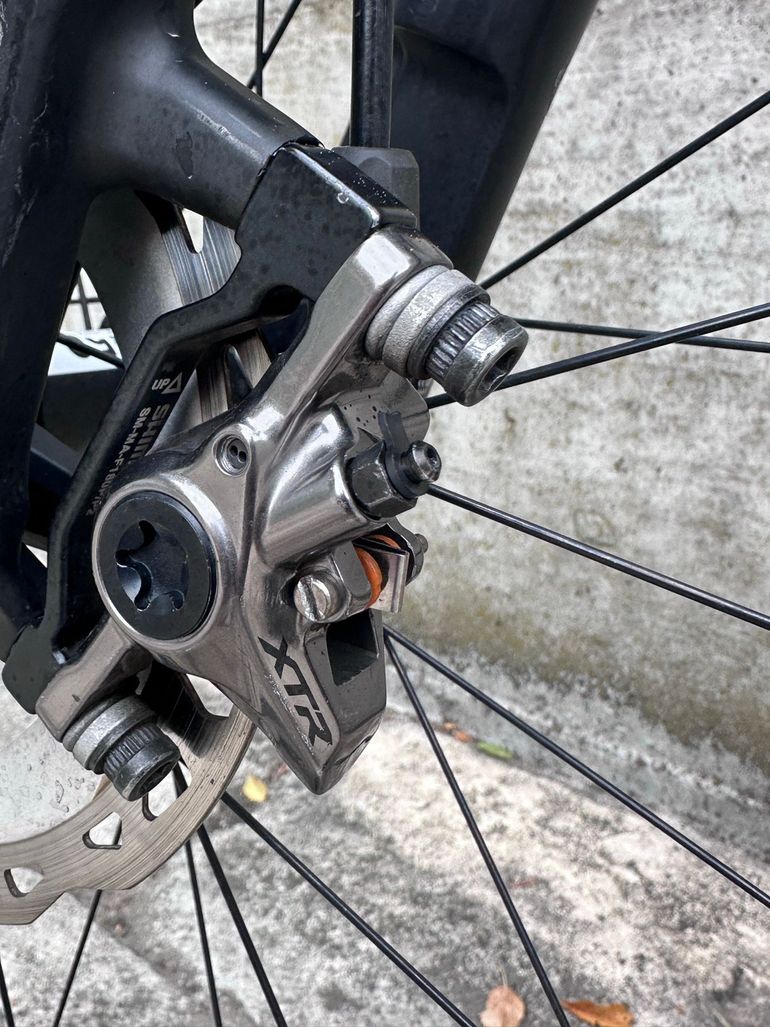 Orbea OIZ M-LTD 2024 2024 Mountainbike usato, Grigio chiaro — immagine 6 di 13