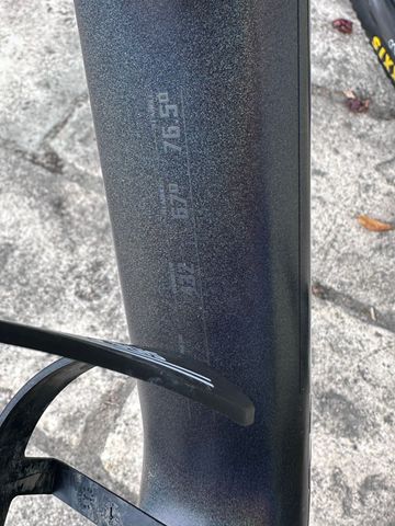 Orbea OIZ M-LTD 2024 2024 Mountainbike usato, Grigio chiaro — immagine 12 di 13