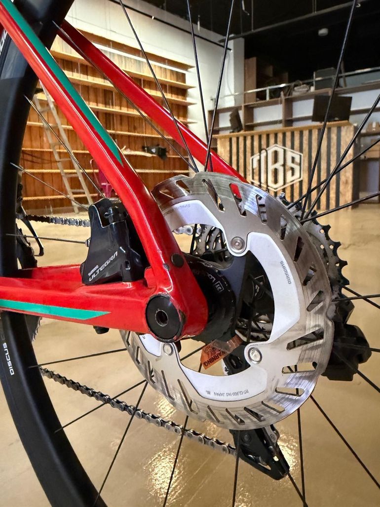 Used BMC Roadmachine 02 ONE 2018 2018 Road & Gravel, Red — image 6 of 14