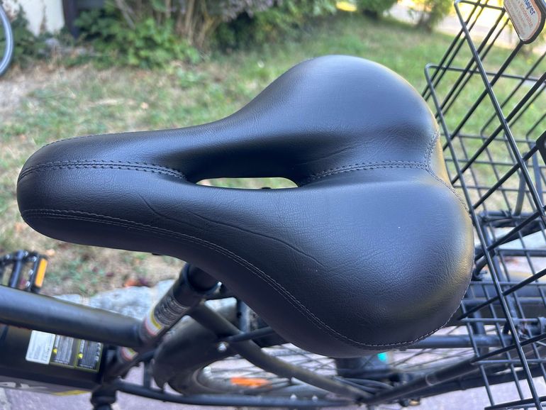 Gebrauchtes Hitway Custom 2024 Urban, Schwarz — Bild 8 von 11