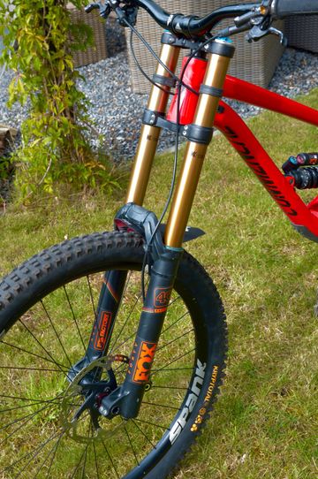 Used Commencal Custom SRAM GX 2019 Mountainbike, Red — image 3 of 14