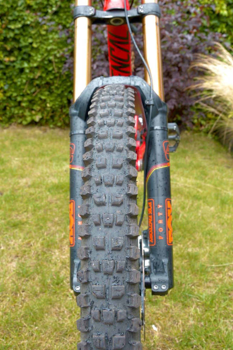 Used Commencal Custom SRAM GX 2019 Mountainbike, Red — image 13 of 14