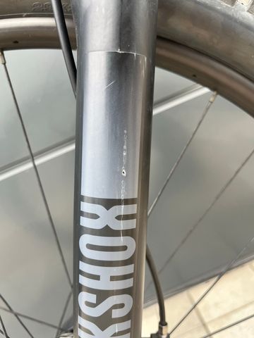 Cannondale Habit 4 2021 2021 Mountainbike usato, Grigio chiaro — immagine 12 di 14
