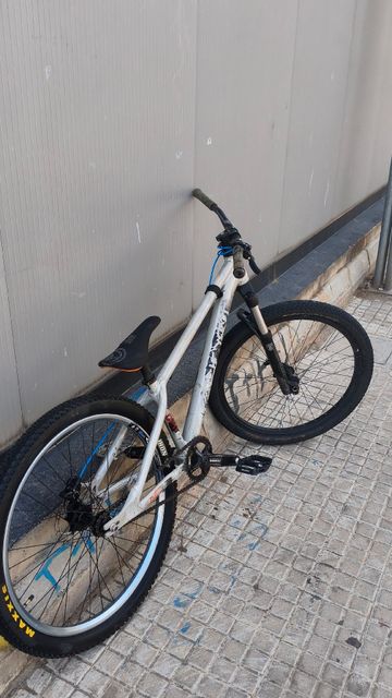 Używany Ghost dirt custom 2010 Mountainbike — zdjęcie 3 z 7
