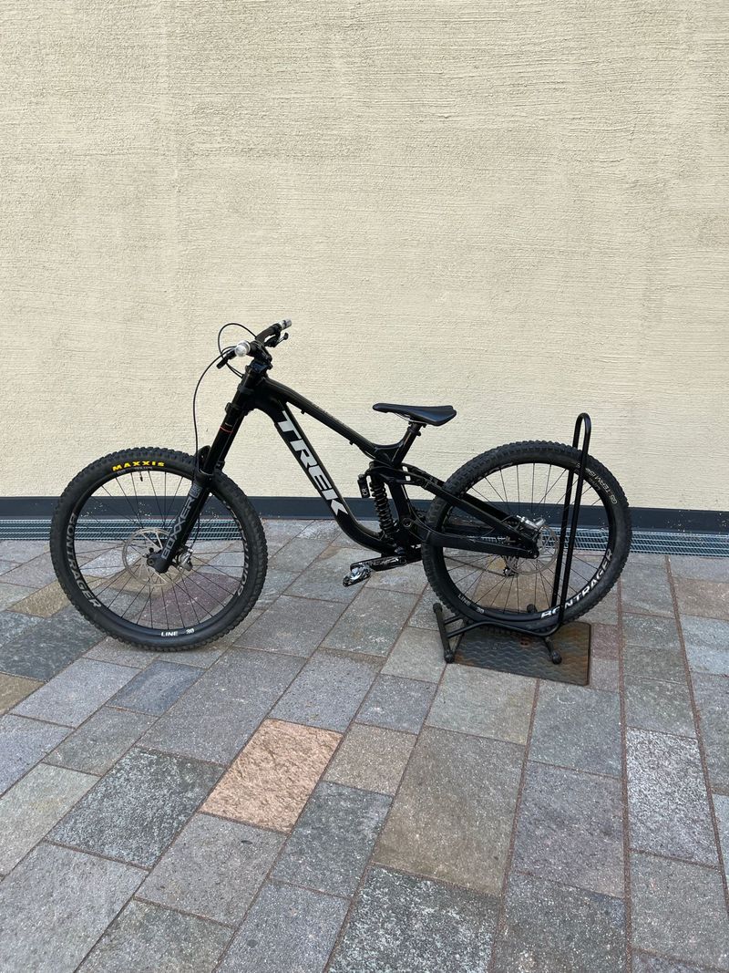 Used Trek Session 8 2025 2025 MTB