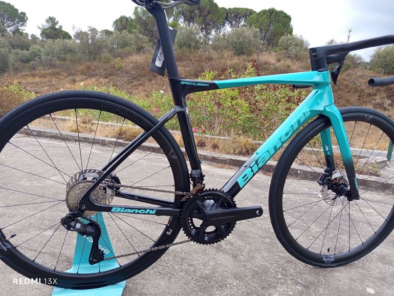 Used Bianchi Specialissima COMP 2026 2026 Road & Gravel, Black — image 4 of 9