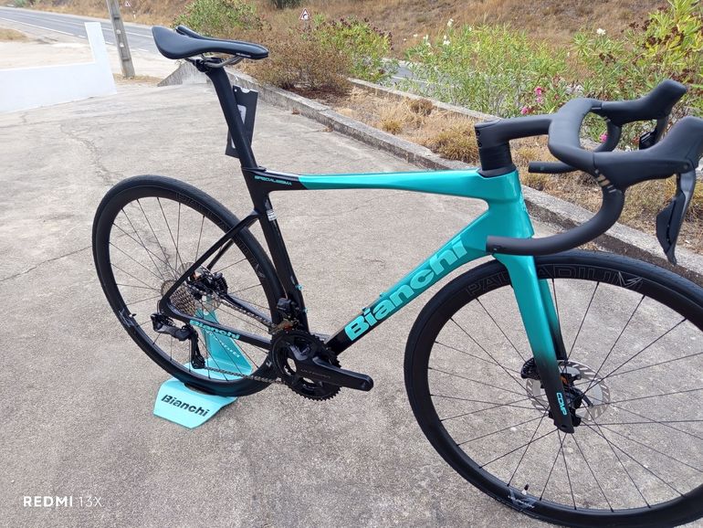 Used Bianchi Specialissima COMP 2026 2026 Road & Gravel, Black — image 8 of 9
