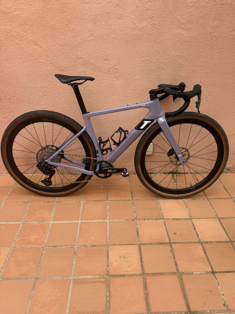 Použité 3T RACEMAX SRAM Rival eTap AXS 2025 Road & Gravel