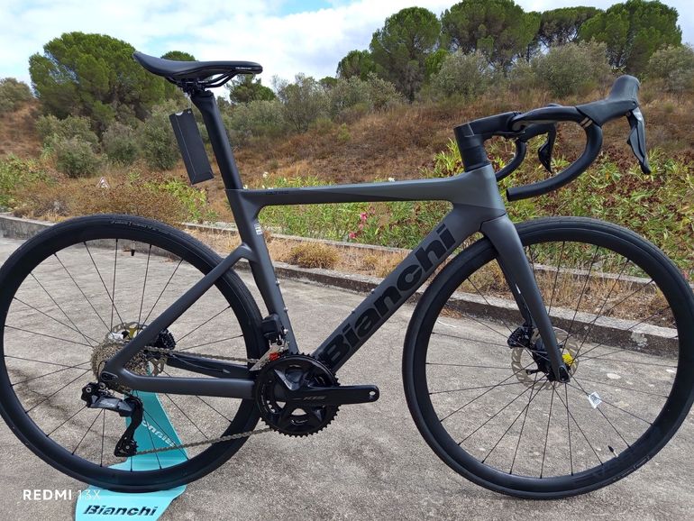 Bianchi Oltre RACE 2026 2026 Road & Gravel d'occasion — image 2 sur 10