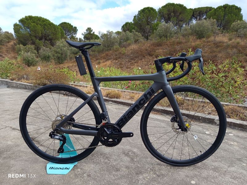 Used Bianchi Oltre RACE 2026 2026 Road & Gravel