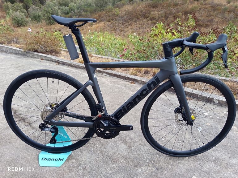 Bianchi Oltre RACE 2026 2026 Road & Gravel d'occasion — image 8 sur 10