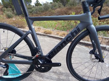 Bianchi Oltre RACE 2026 2026 Road & Gravel d'occasion — image 4 sur 10
