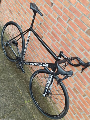 Used Cannondale Caad Shimano Ultegra 2016 Road & Gravel, Black — image 6 of 16