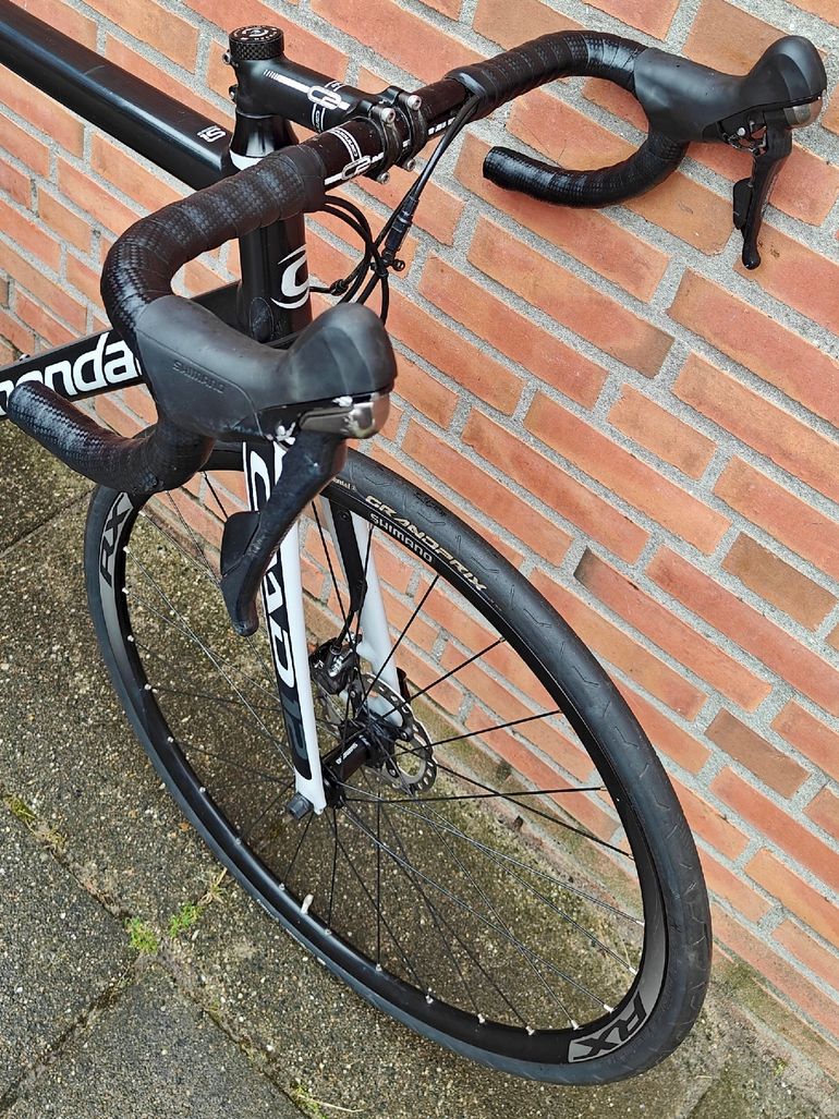 Used Cannondale Caad Shimano Ultegra 2016 Road & Gravel, Black — image 7 of 16