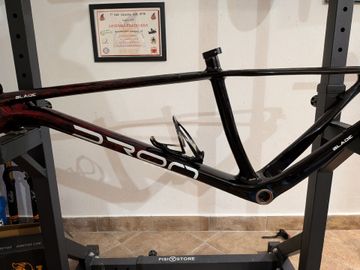Used DROM Custom Frameset 2026 Mountainbike, Red, 29 — image 5 of 6