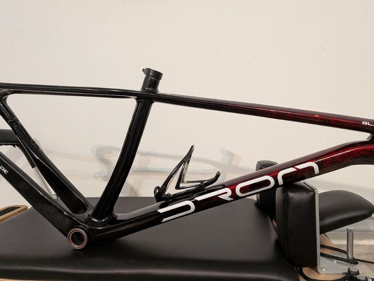 Used DROM Custom Frameset 2026 Mountainbike, Red, 29 — image 2 of 6