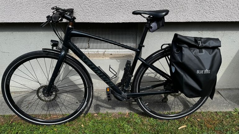 Specialized Sirrus 2.0 EQ 2022 2022 Urban usato, Verde — immagine 5 di 5