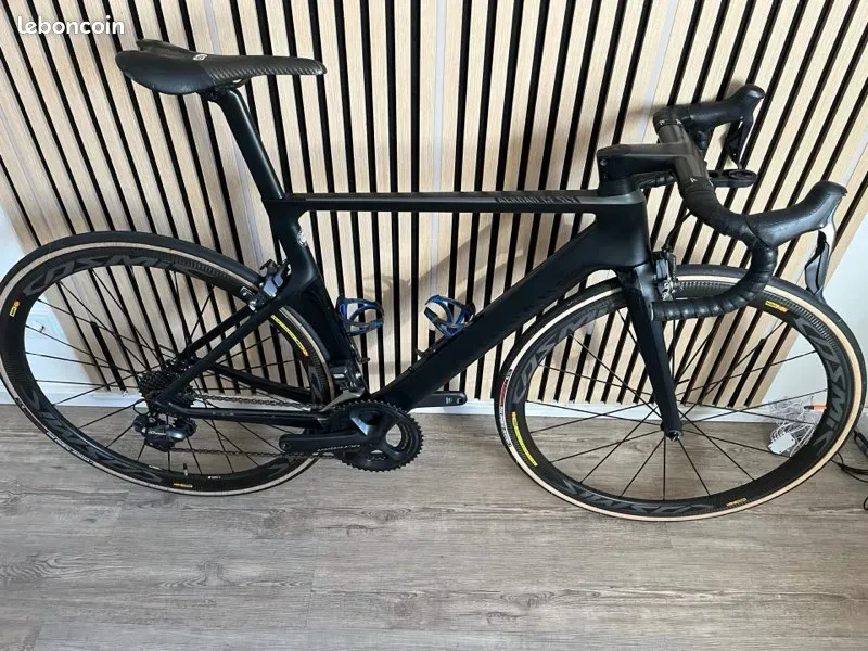 Canyon Aeroad WMN CF SLX 8.0 Di2 2019 2019 Road & Gravel usato