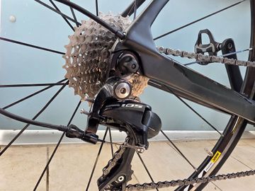 Used B’TWIN Ultra RCR Shimano 105 2018 Road & Gravel, Black — image 3 of 4