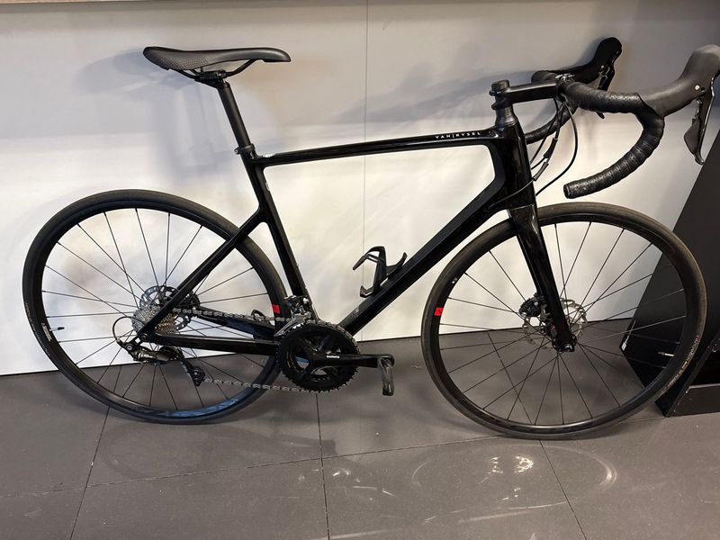 Brugt Van rysel EDR CF Shimano 105 12-Speed 2025 2025 Road & Gravel