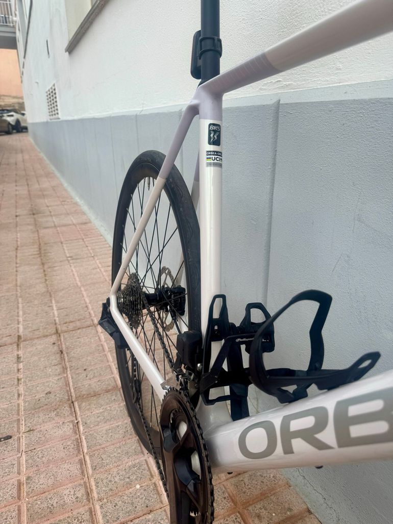 Brugt Orbea Orca M30i 2026 2026 Road & Gravel — billede 4 af 5