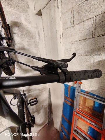 Brugt Raymon Custom Shimano Dura Ace Di2 2023 Mountainbike — billede 9 af 12