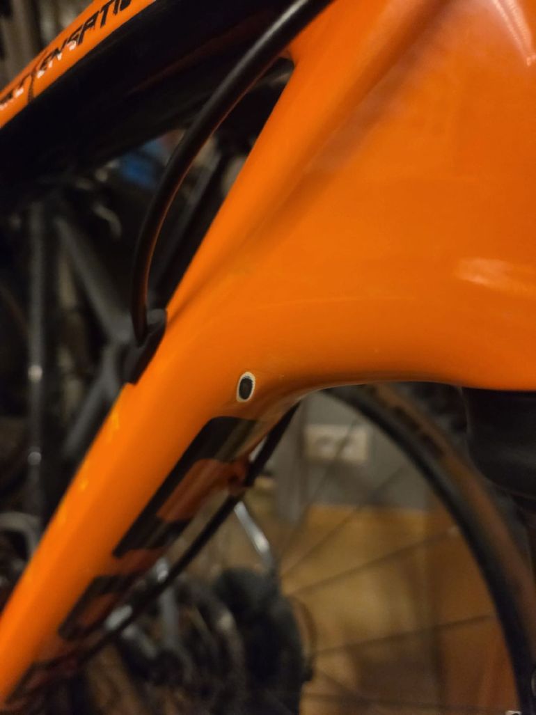 Used Niner Custom Shimano Deore XT 2018 Mountainbike, Orange — image 4 of 17