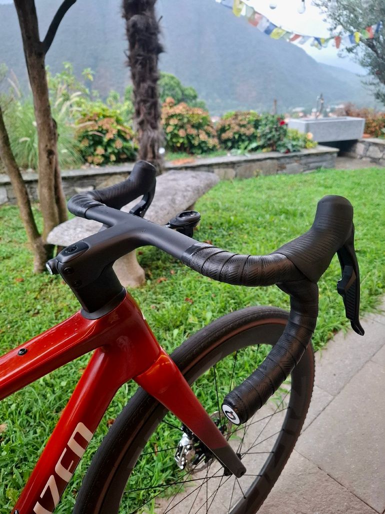 Gebrauchtes Specialized crux 5 Custom SRAM Red eTap AXS 2026 Road & Gravel, Rot — Bild 2 von 10