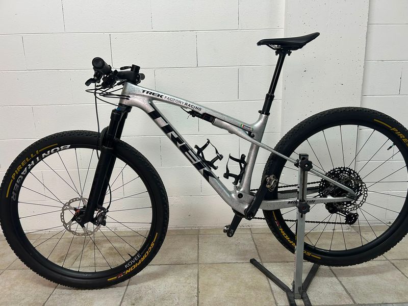 Gebrauchtes Trek Supercaliber SLR 9.8 XT Gen 2 2024 2024 MTB