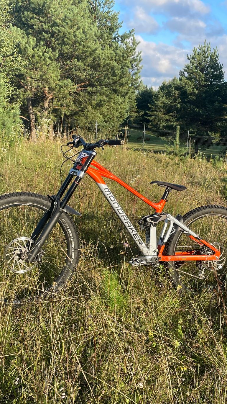 Used Mondraker SUMMUM 2023 2023 Mountainbike, Red, 29 — image 2 of 10