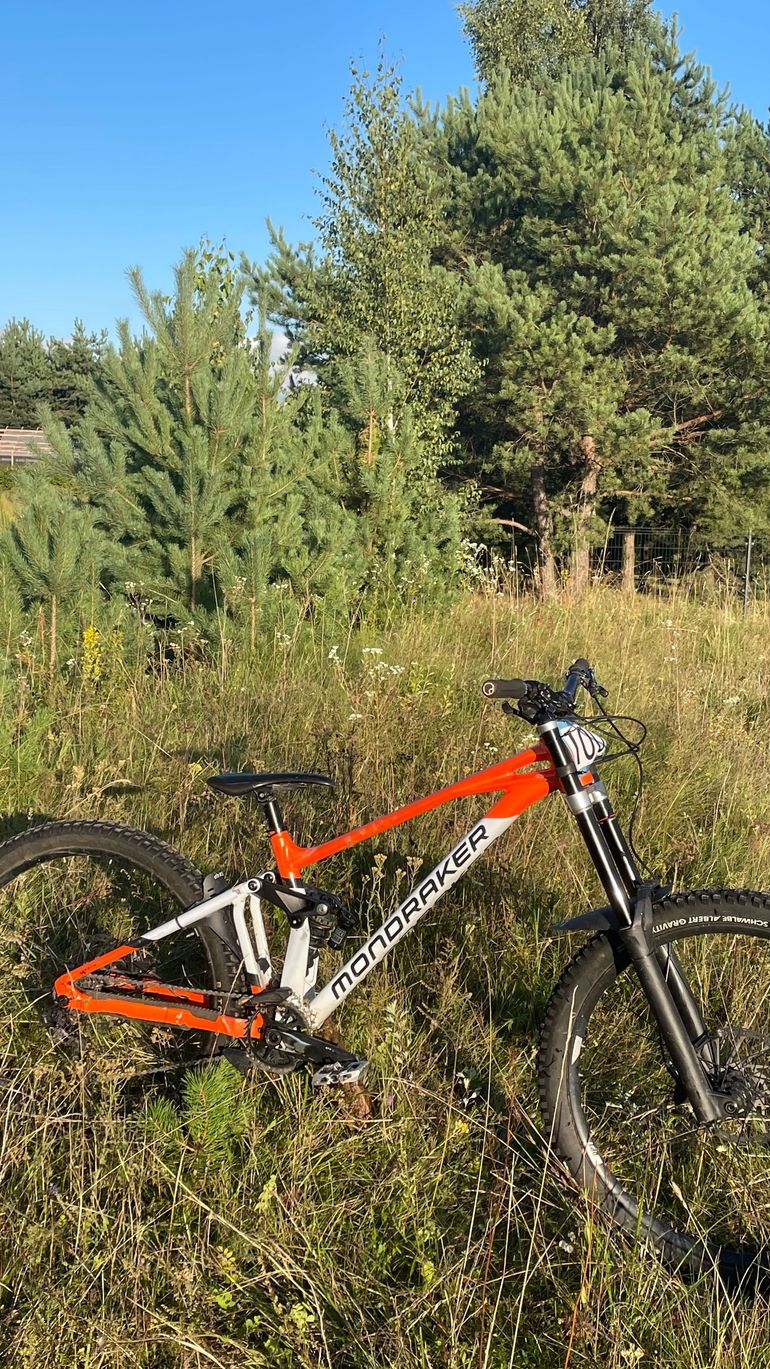 Used Mondraker SUMMUM 2023 2023 Mountainbike, Red, 29 — image 5 of 10