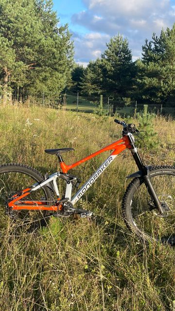 Used Mondraker SUMMUM 2023 2023 Mountainbike, Red, 29 — image 3 of 10