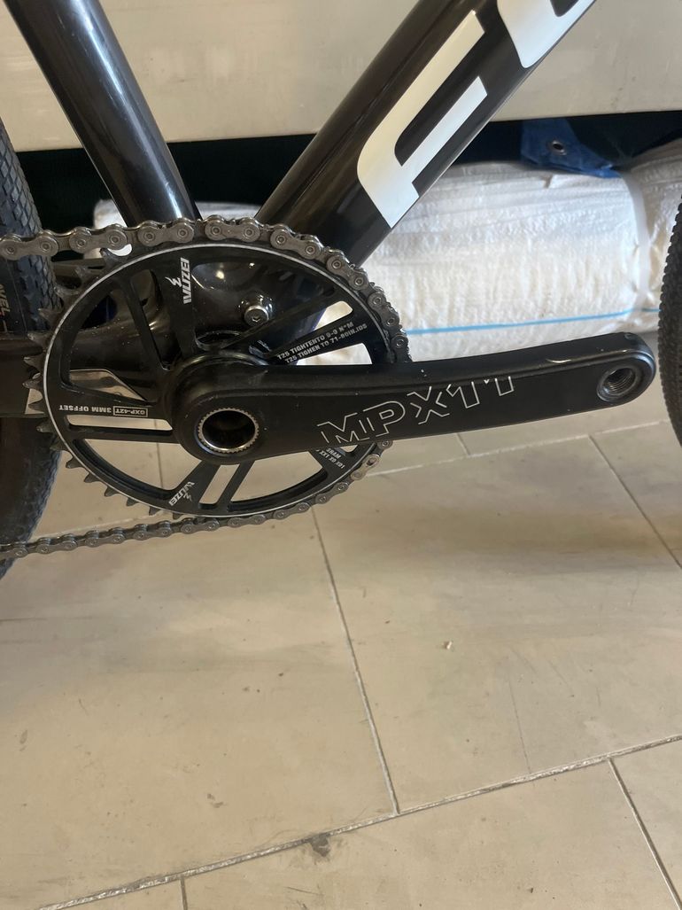 Gebrauchtes Focus Mares SRAM Force 2016 Road & Gravel, Schwarz — Bild 9 von 10