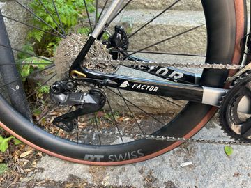 Tweedehands Factor O2 Shimano Ultegra Di2 2019 Road & Gravel — afbeelding 3 van 5