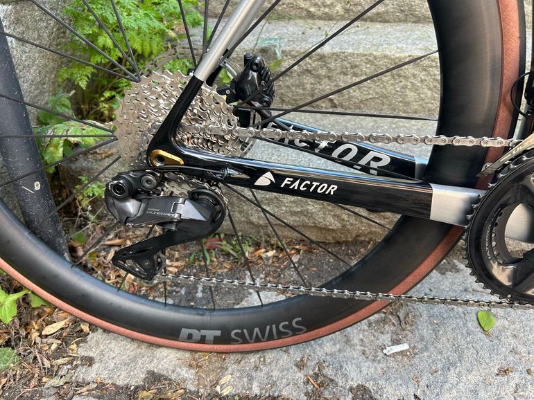 Tweedehands Factor O2 Shimano Ultegra Di2 2019 Road & Gravel — afbeelding 3 van 5