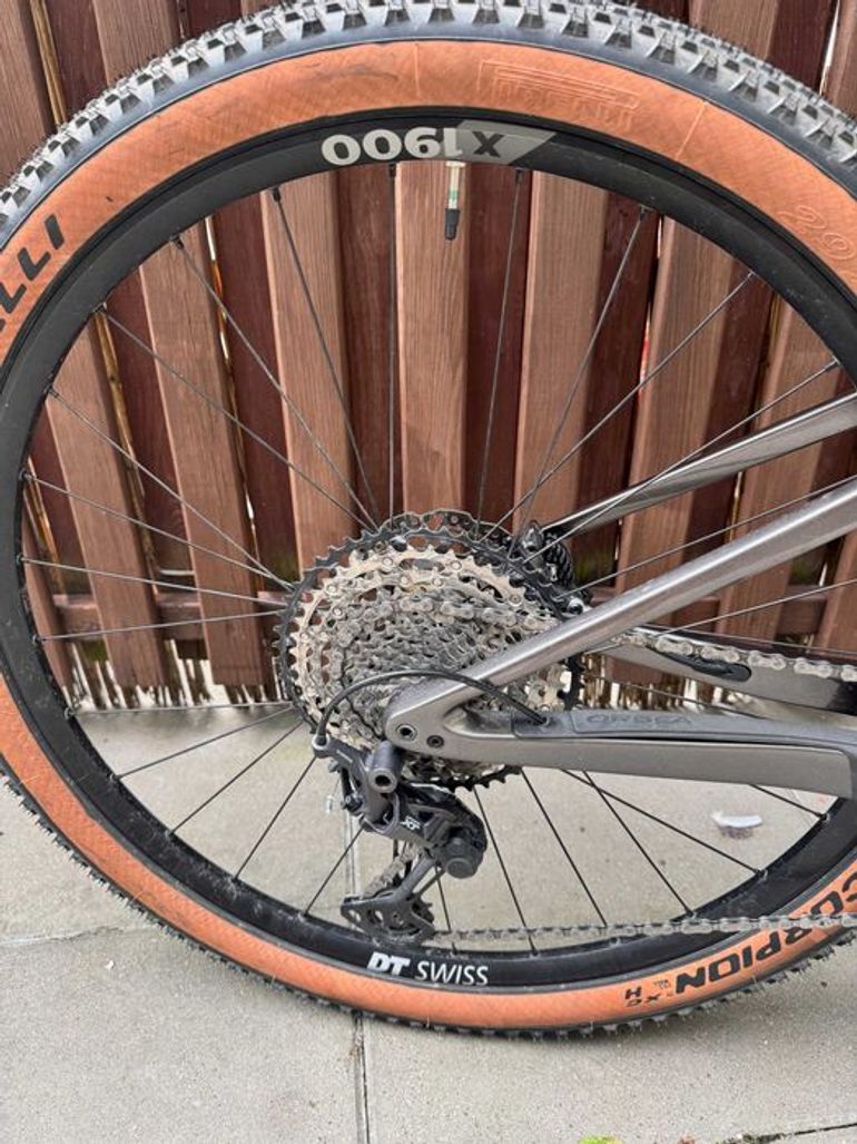 Gebrauchtes Orbea OIZ M30 2022 2022 Mountainbike, Hellgrau, 29 — Bild 3 von 5