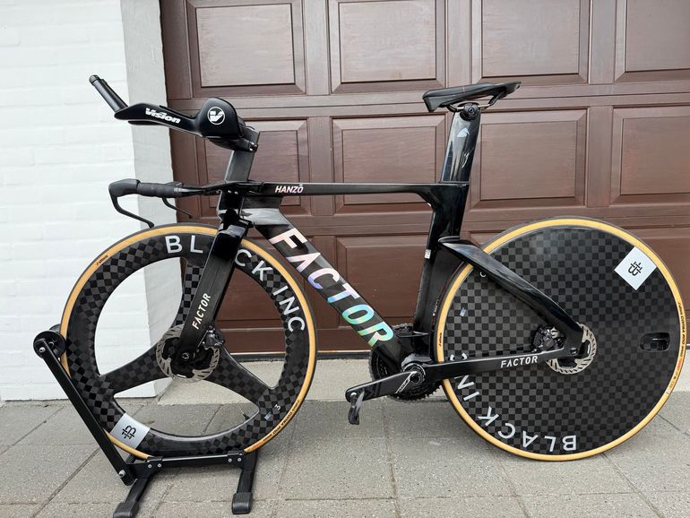 Used Factor Hanzo Shimano Ultegra Di2 2026 Road & Gravel, Black — image 6 of 10