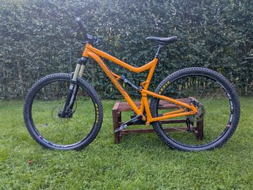 Käytetty Santa Cruz Tallboy LT 2014 2014 Mountainbike — kuva 1 / 20