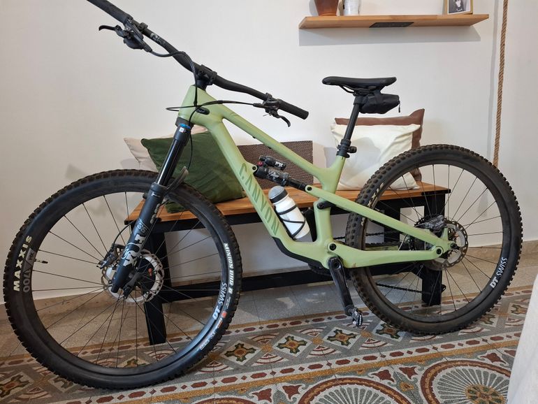 Brugt Canyon Spectral 29 CF 8 2024 2024 Mountainbike — billede 4 af 19