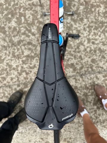 Used Colnago Custom Frameset 2021 Road & Gravel, Red — image 7 of 10