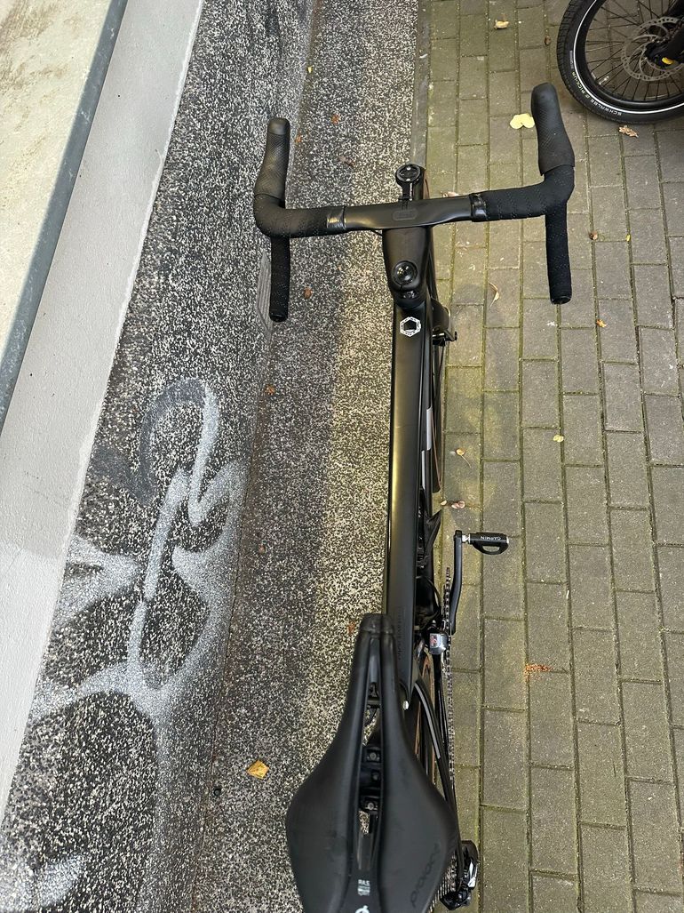 Used Cannondale Supersix Shimano Ultegra Di2 2021 Road & Gravel, Black — image 4 of 7