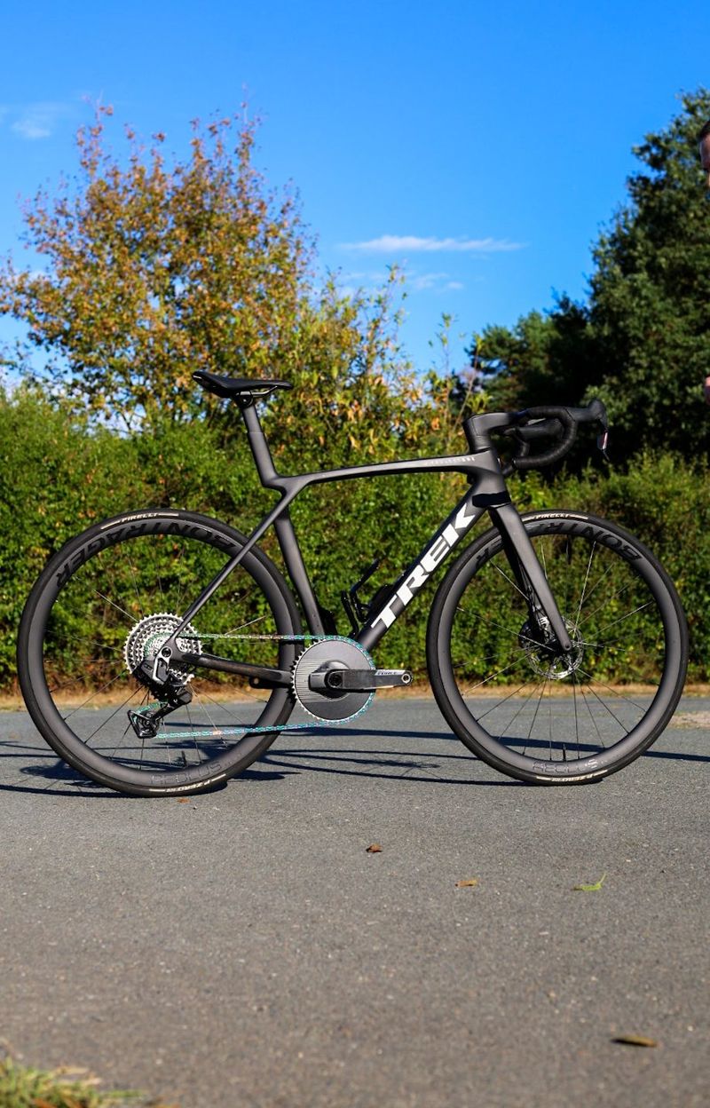 Trek Madone SLR 7 AXS 2027 2027 Road & Gravel d'occasion